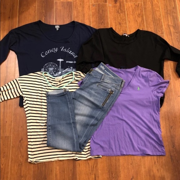 4 tops and 1 pair of soho New York jeans